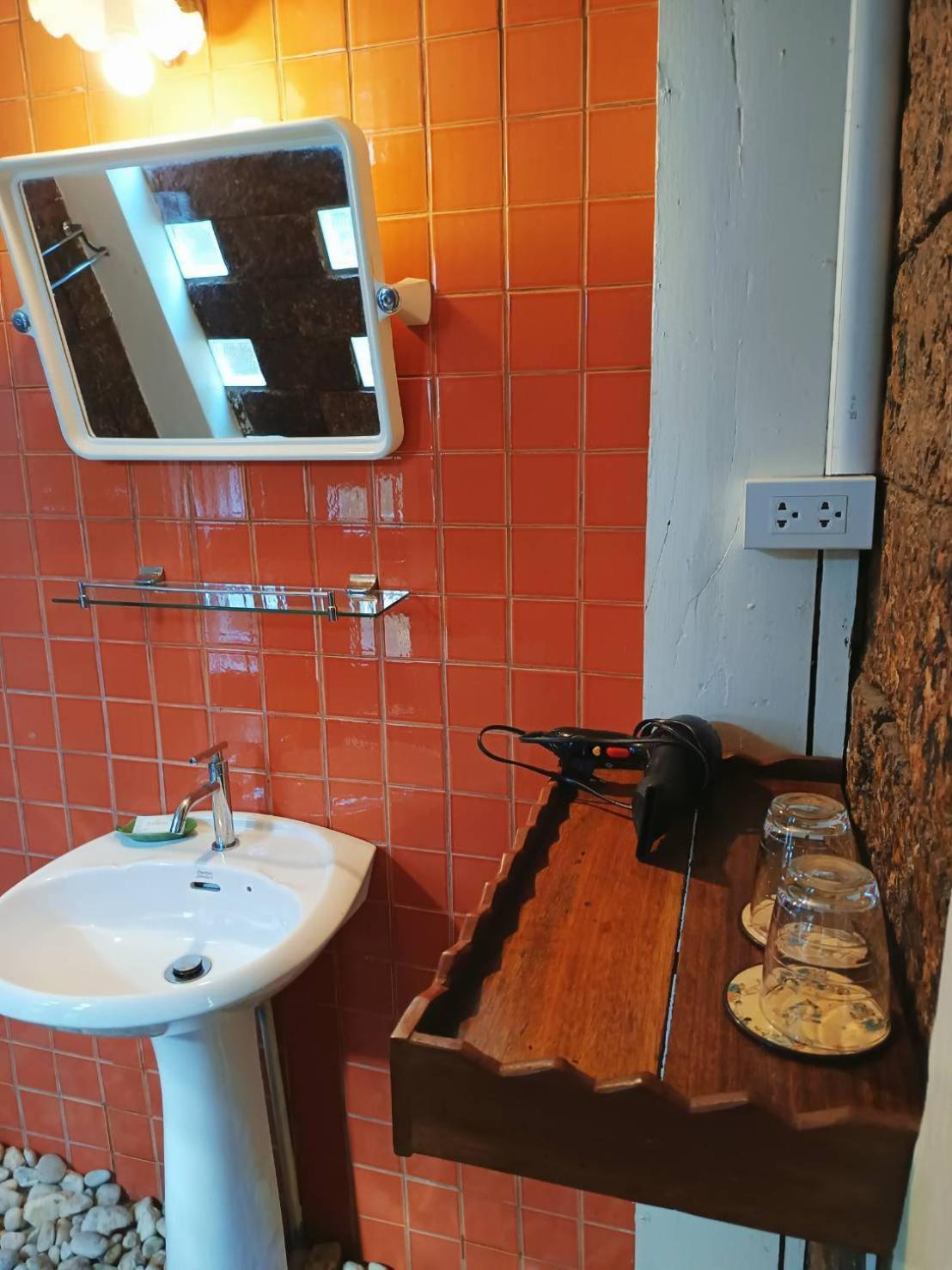 Tonnam Homestay Τσιάνγκ Μάι Εξωτερικό φωτογραφία